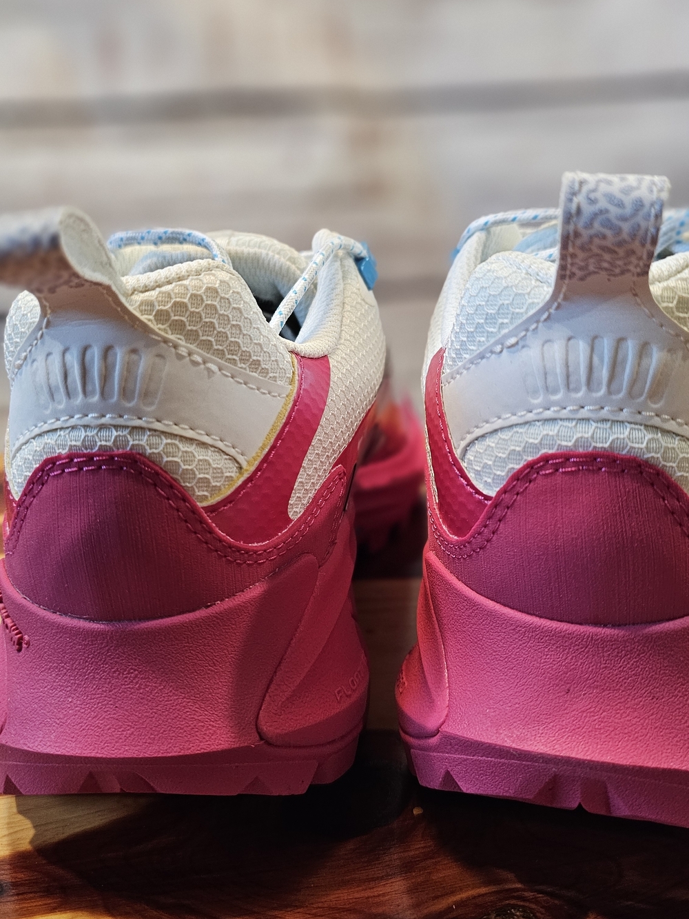 Jeep x Merrell Moab Speed 2 Vibram Trail Shoes Pink White Men 9.5 Women 10.5 NIB - Picture 4 of 6